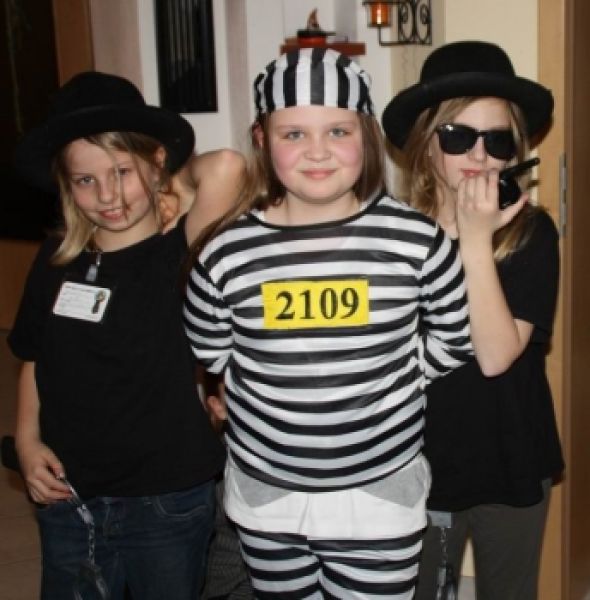 Party-Verleihkiste Agenten und andere Spürnasen